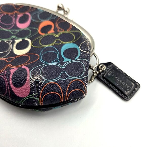 Vintage Coach Navy Optic C Rainbow Coin Pouch Bag Kiss Lock Close READ - Picture 7 of 13